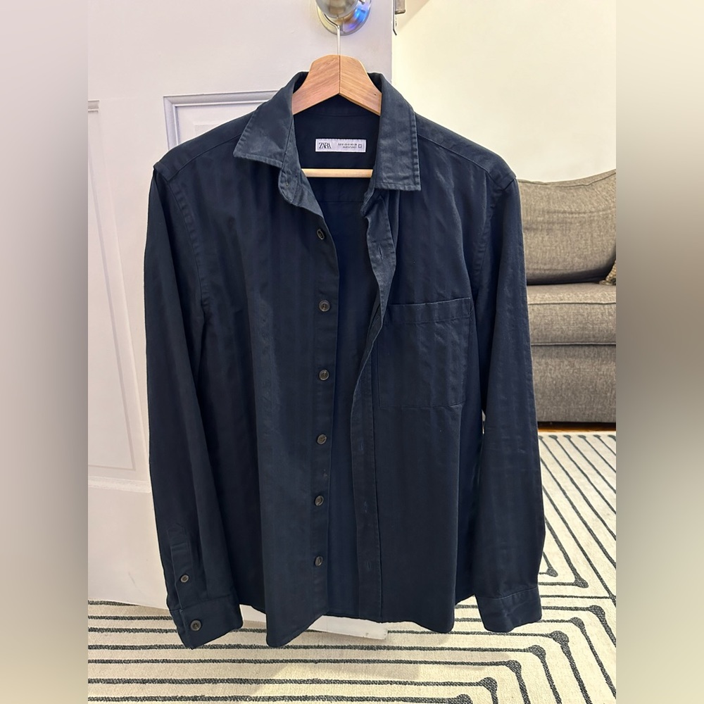 Zara Men’s Small Navy Stripe Button Down